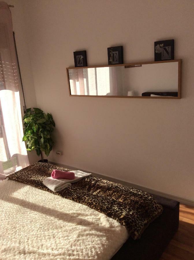Downtown Sunny Apartment Porto Exterior photo